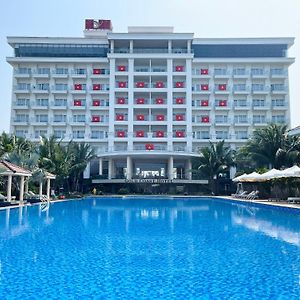 Gold Coast Hotel Resort & Spa
